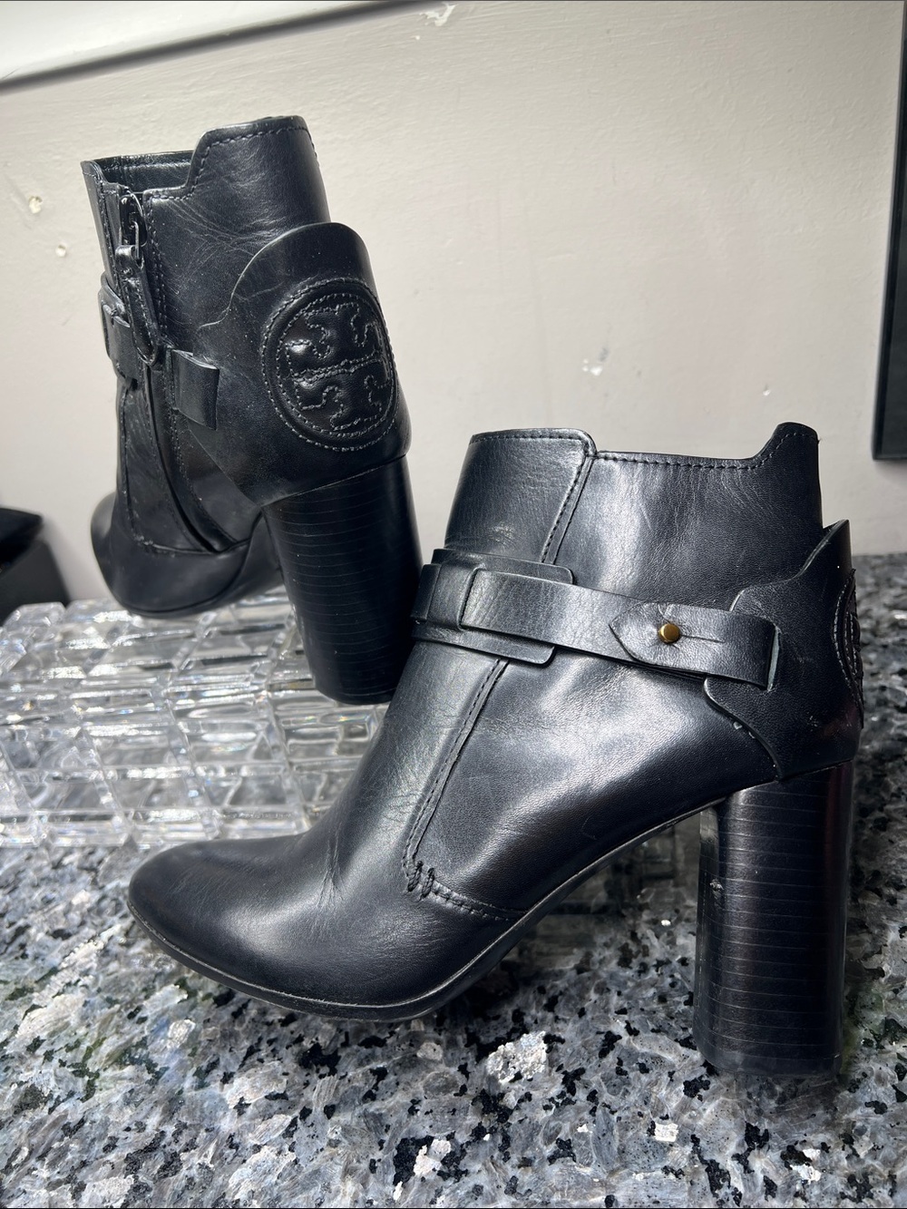 Tory Burch Sz 7 Colton 85mm Black Leather Ankle Boots 3” Block Heel